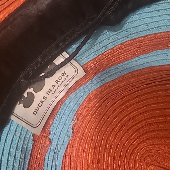 Hat - Picture 3 of 4